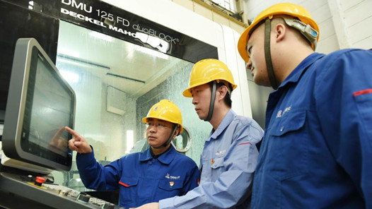 搭建技能生态平台 着力培养“新工匠”