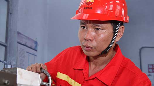 大国工匠闪亮登场｜他们潜心钻�?#32;贡献扛鼎力量