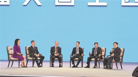 成为“大国工匠”——来自首届大国工匠论坛的报道