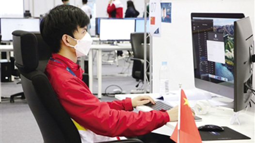 七年拼搏 他实现了技能报国梦