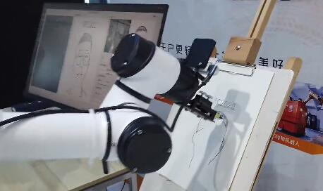 机器人与“工匠精神”都不可缺