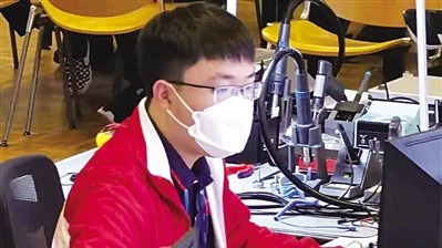 刘泽龙：七年磨一剑 一朝成冠军