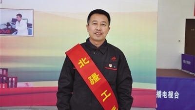 工匠汇·2019内蒙古“北疆工匠” ｜陈九连：用执着攻克一道道研发难关
