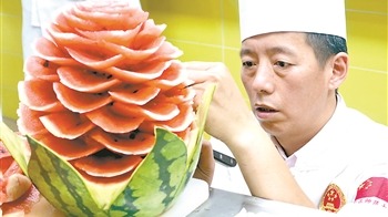 工匠汇·2019内蒙古“北疆工匠” ｜彭文明：坚守匠心 传承厨艺