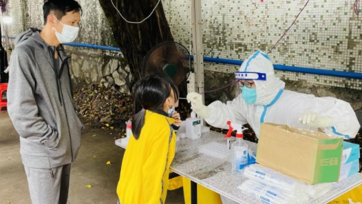 加油！工会人｜我，工会干部，在一线当“大白�? title=