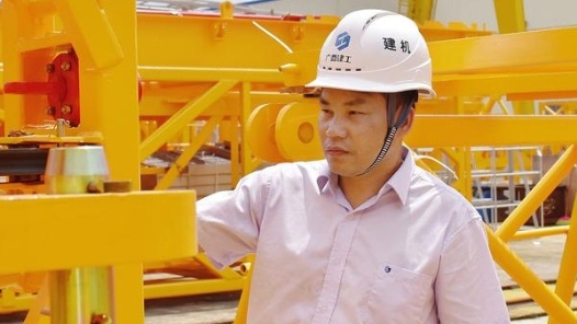 劳模风采·广西五一劳动奖章 | 韦元贵：携广西建筑机械勇闯天�? title=