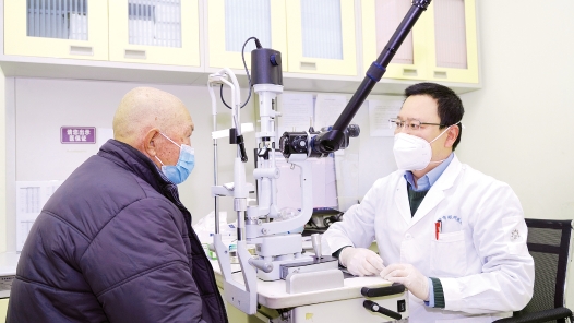 劳模风采·天津劳模 | 苑晓勇：为患者照亮光明之�? title=