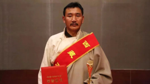 工匠汇�?017年西藏工匠｜向巴扎西�?个月一举拿�?000米的进尺施工纪录