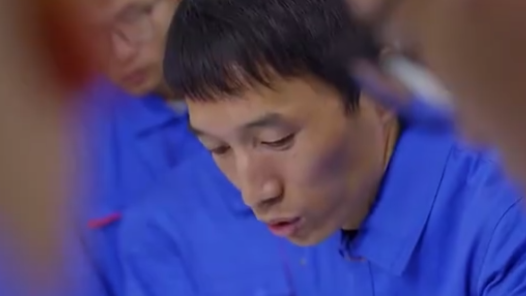 工匠汇·第六届云岭工匠 | 罗华：数码控制设备的“智慧多星�? title=