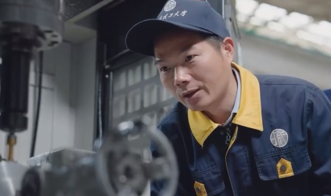 工匠汇·第六届云岭工匠 | 罗胜阳：技术精解难题，厚德育新�? title=