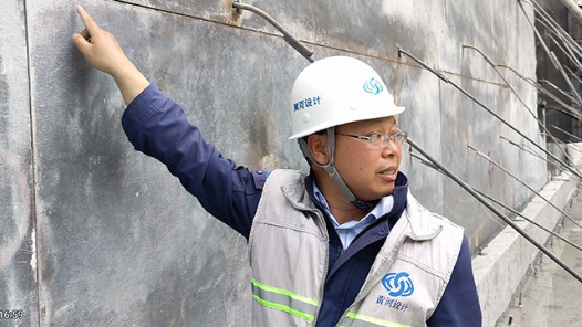 2022最班组�?5 王飞在哪�? title=