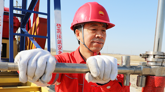 工匠汇�?022年龙江工匠｜王金成：岗位平凡 “匠心”不�? title=