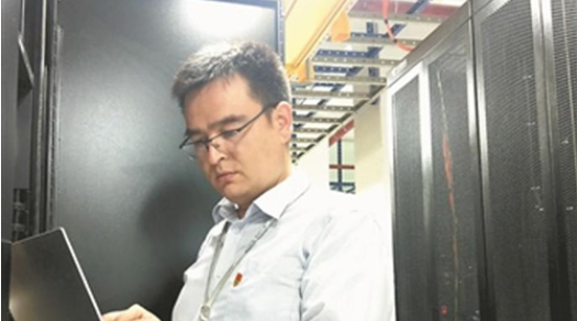 爱国�?#32;奋斗�?#32;身边的大国工�?#32;| “眼镜IT男”的精彩人生