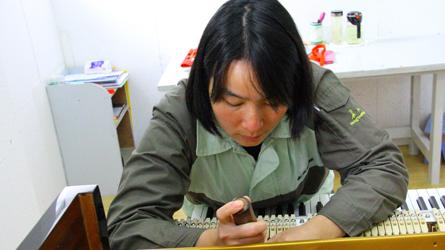 工匠汇·第一届荆楚工�?#32;| 吴宝卿：聆听琴音 把握琴心