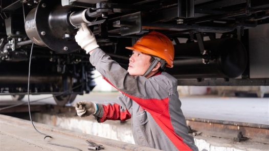 工匠汇·第六届荆楚工匠 | 制动“听风者”黄其郭：“听风”辨�?#32;确保车辆“健康”上�? title=