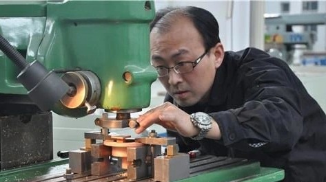 工匠汇·第三届陇原工匠 | 王海滨：精益求精谋创�? title=