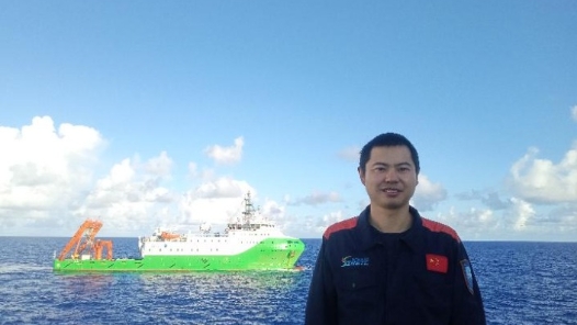 劳动者之歌丨杨申申：深海逐梦�? title=