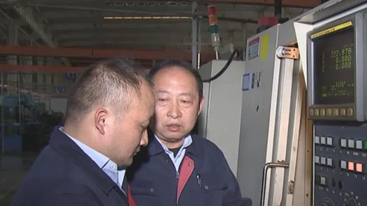 劳模风采·安徽劳模 | 李宏炼：匠心铸精�? title=