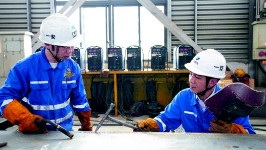 工匠汇�?022年广西工匠｜田光航：焊花淬炼出的“王牌焊匠�? title=