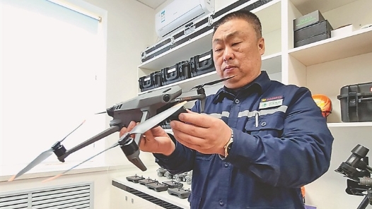 劳模风采·2023年全国五一劳动奖章 | 于洋：逐梦蓝天的电网卫�? title=