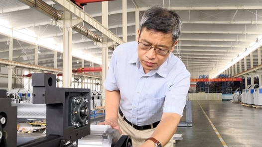 工匠汇·第二批中国纺织大工匠｜郑强：圆梦研发中国高端并条机