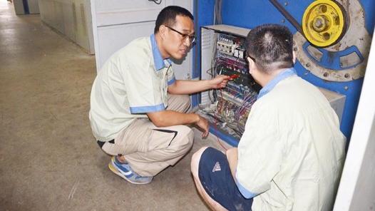 工匠汇·第二批中国纺织大工匠｜赵博山：完成70多项技术攻关的知识型职�? title=