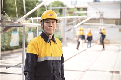 工匠汇·第三届“北京大工匠”｜赵大坪：铁路检修战线上的“火车头�? title=