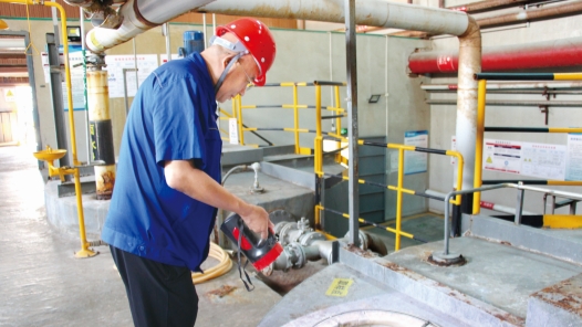 劳模风采·天津市五一劳动奖章 | 赵红军：爱钻研的“技术大拿�? title=