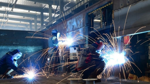 工匠汇�?021年安徽工匠｜刘玉芬：焊花飞舞写人�? title=