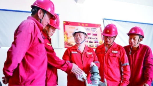 工匠汇�?023年河北工匠｜李明：奔跑在创新路上的修井“发明家�? title=