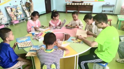 劳模风采·甘肃劳模｜张小燕：劳模“带娃�? title=