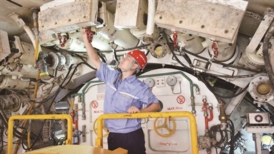 劳模风采·2023年首都劳动奖章｜郝晨旭：勇做盾构施工的“开路先锋�? title=