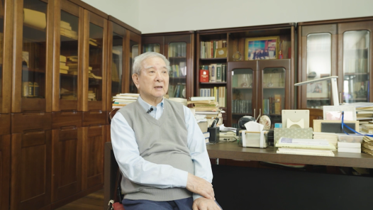 身边榜样丨守冷门绝学 传中华文? title=