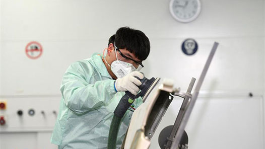 劳模风采·2023年全国五一劳动奖章｜柴立丰：妙手回春的“机械医生�? title=