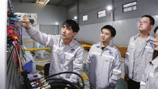 工匠汇�?017年上海工匠｜钱国：不断学习新知识 精雕细琢每个细节