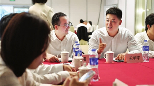 中国工会十八大上海代表：不负使命嘱托 认真履职建言