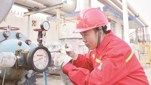 劳模风采·2022年天津市五一劳动奖章 | 周洋洋：“我的征途是‘汪洋油海’�? title=