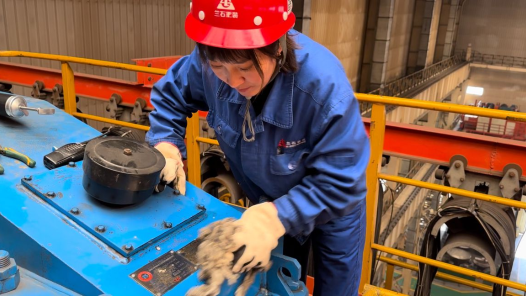 2023最班组�?0 四两挑千�? title=