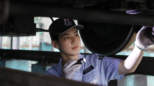 2023最班组�?6 地铁“医生�? title=