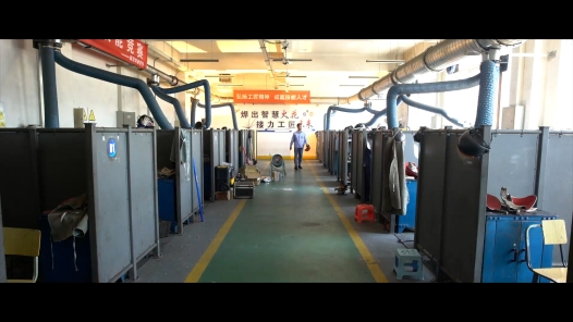 第二届贵州省“最美劳动者”蒙华：育英才 甘为人梯