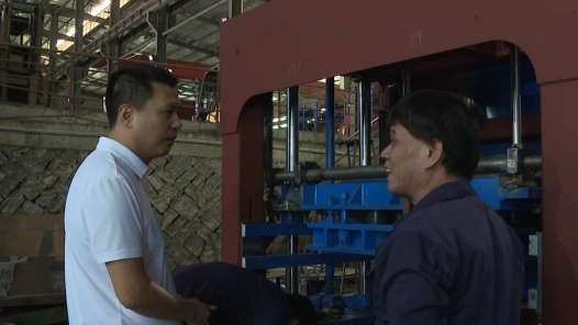 匠人匠心·南安工匠 | 张平平：追求极致 深耕制砖机械关键技�? title=