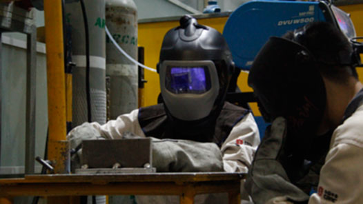 劳模风采·2022年安徽省劳动模范｜汪笃义：从扶贫车间走出来的全国优秀农民�? title=