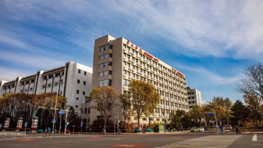 工人日报社招人啦！这些岗位等你来? title=