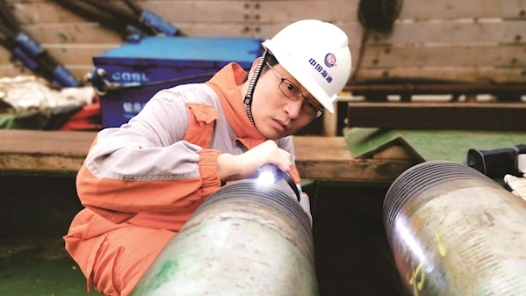 劳模风采·2020年天津市劳动模范｜崔国杰：争当端牢能源饭碗的“急先锋�? title=