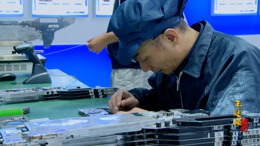 匠人匠心·第四届四川工�?#32;| 王建海：做生产线上的“定海神针�? title=