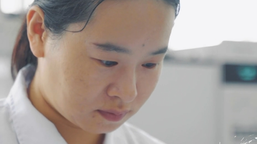 匠人匠心·百优工匠 | 瞿白露：对每一个实验数据充满责任心