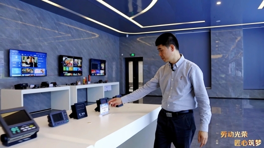 匠人匠心·石狮工匠 | 林英狮：奏一曲海洋通信的东方旋�? title=