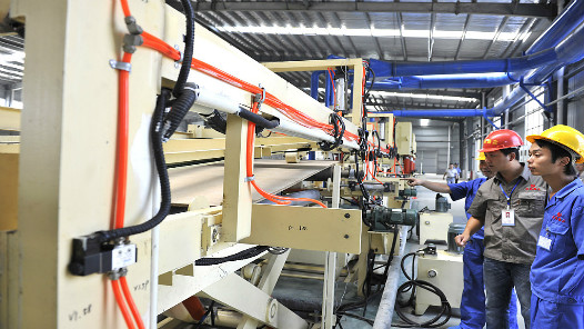 贵州黔南州产业工人队伍建设改革研究中心正式揭牌成? title=