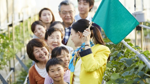 贵州荔波县总工会：让群众“放下锄头，拿得起话筒? title=