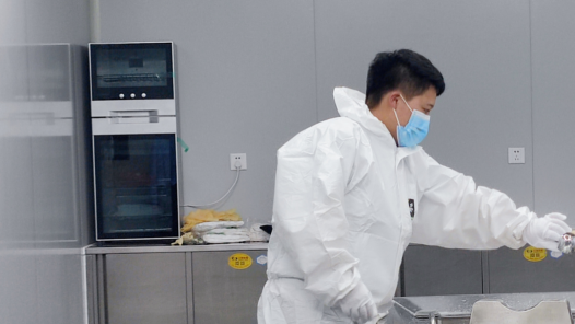 守护生命终点的尊?#32;95后殡葬师：我的工作是纪念生命的存? title=